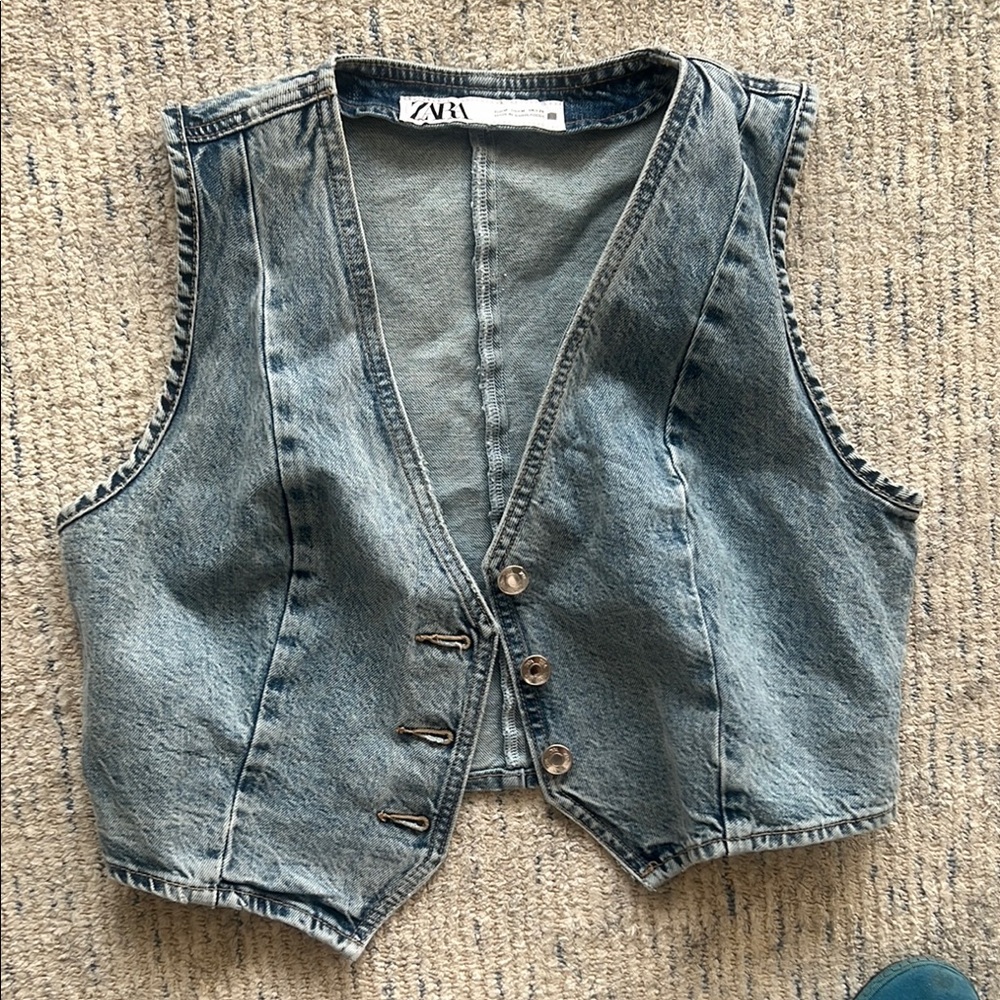 Zara Blue Denim Buttoned Vest